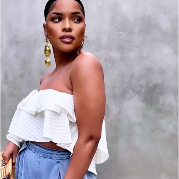 Tanya Ruffle Crop Top - Picture 2 of 2